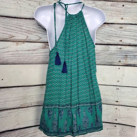 Old Navy Women’s Green Floral Halter Top Size Medium - Picture 4 of 6